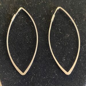 Minimal Marquise Hoop Earrings in Silver